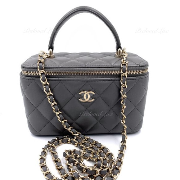 CHANEL Handbags - ❗️Sold❗️ CHANEL Lambskin Grey Top Handle Vanity Case Chain Bag GHW